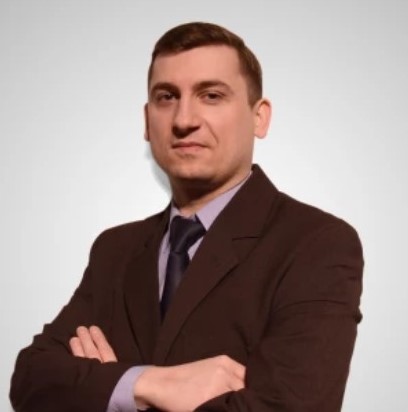 ŁUKASZ BOROWIECKI